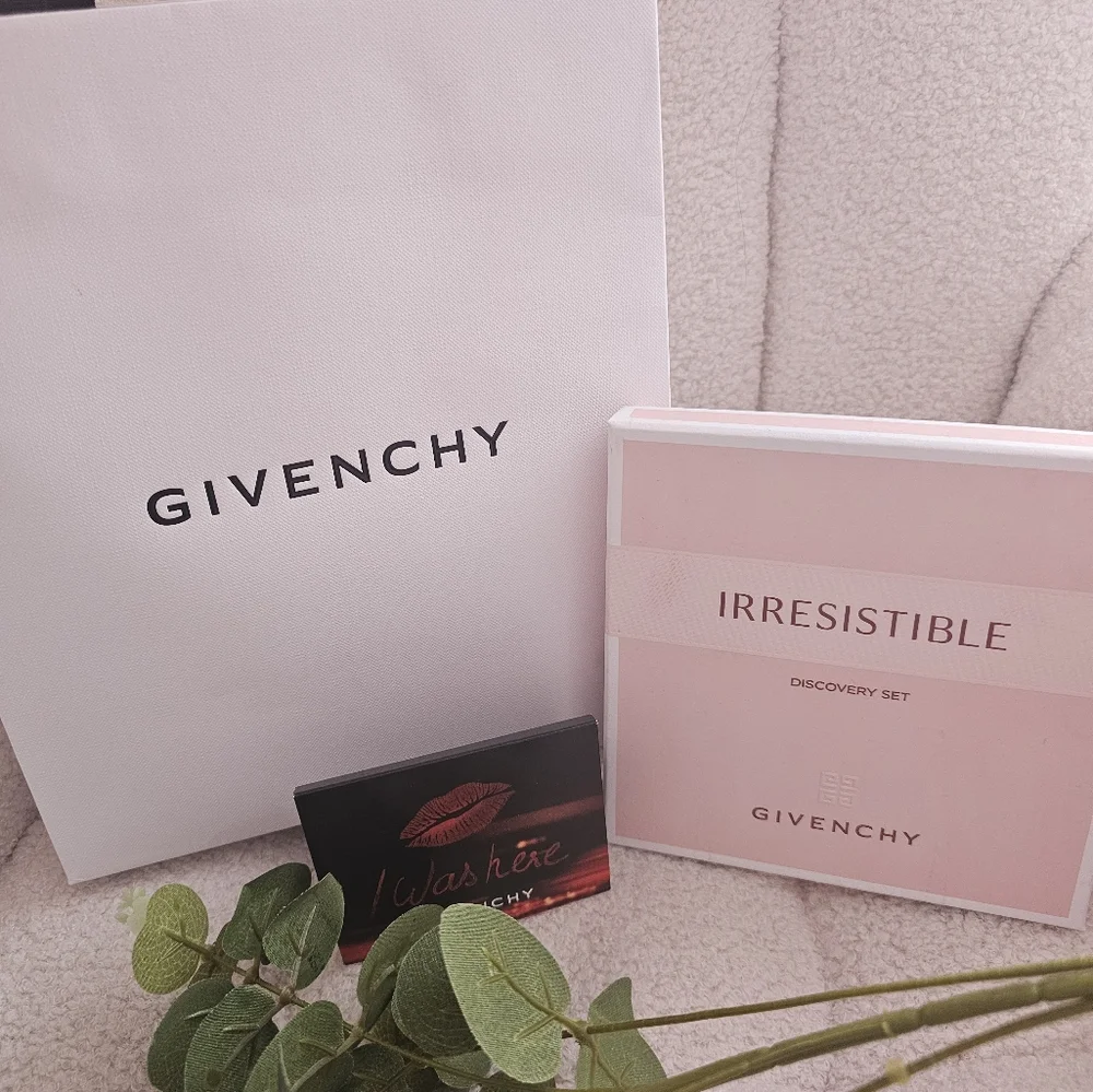 Givenchy bundle: Paper bag, box, bottles and 💄💋 - Picture 12 of 13